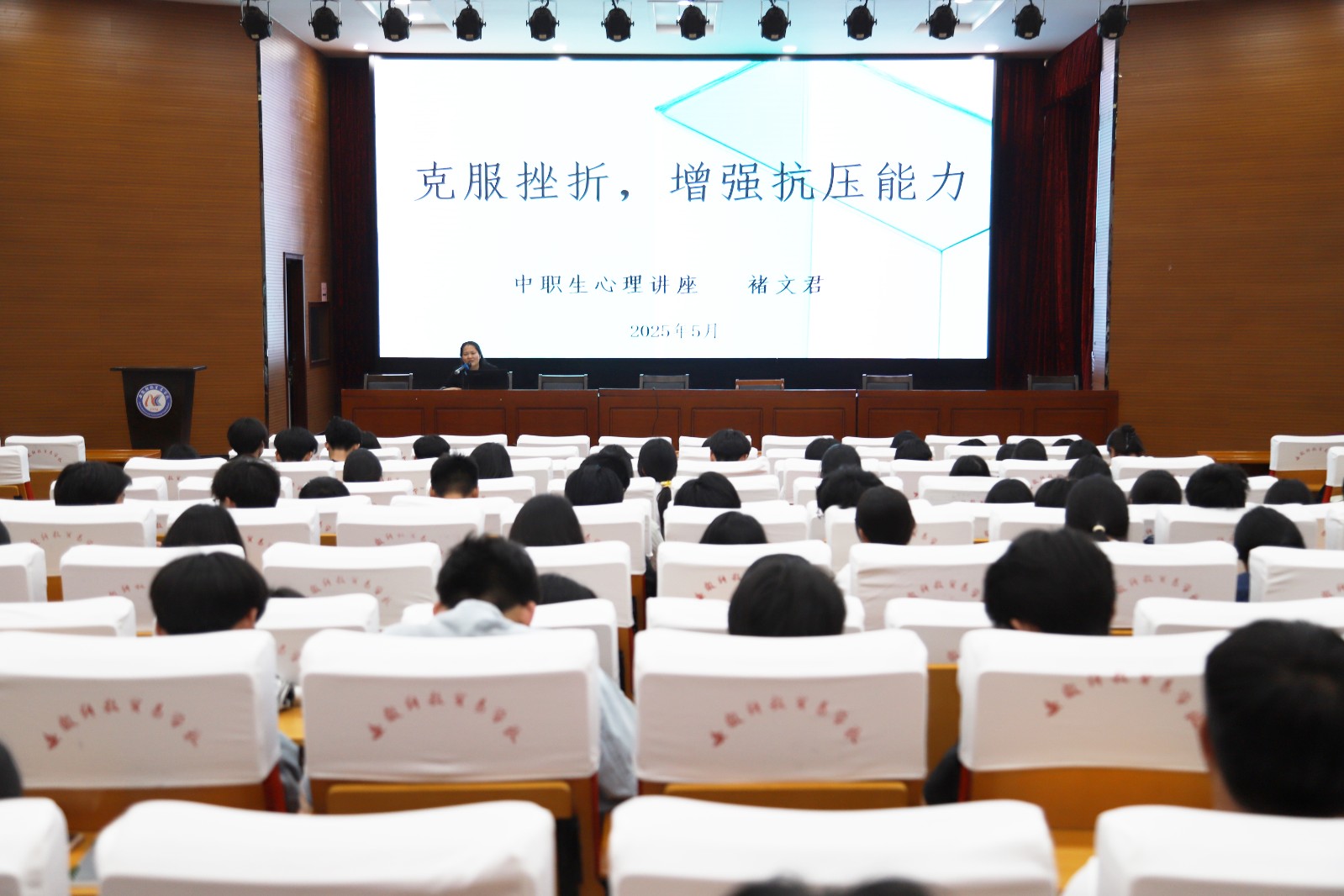 1ED65617CA5BAD5A.JPG